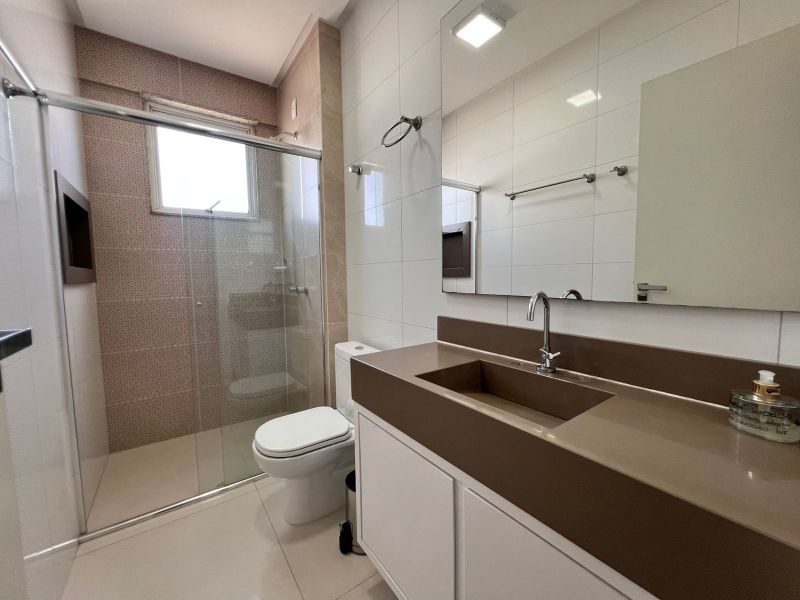 APARTAMENTO - PRESIDENTE MÉDICI 16