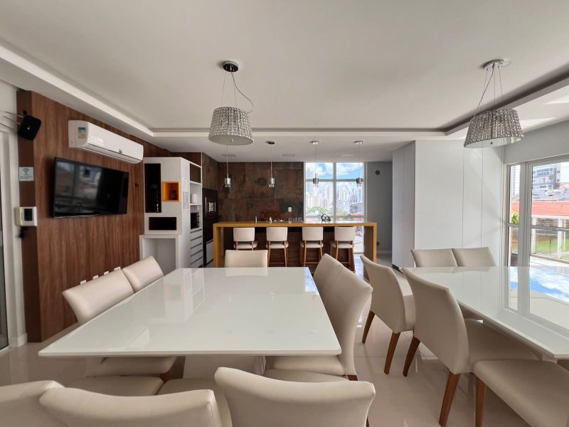 APARTAMENTO - PRESIDENTE MÉDICI 26