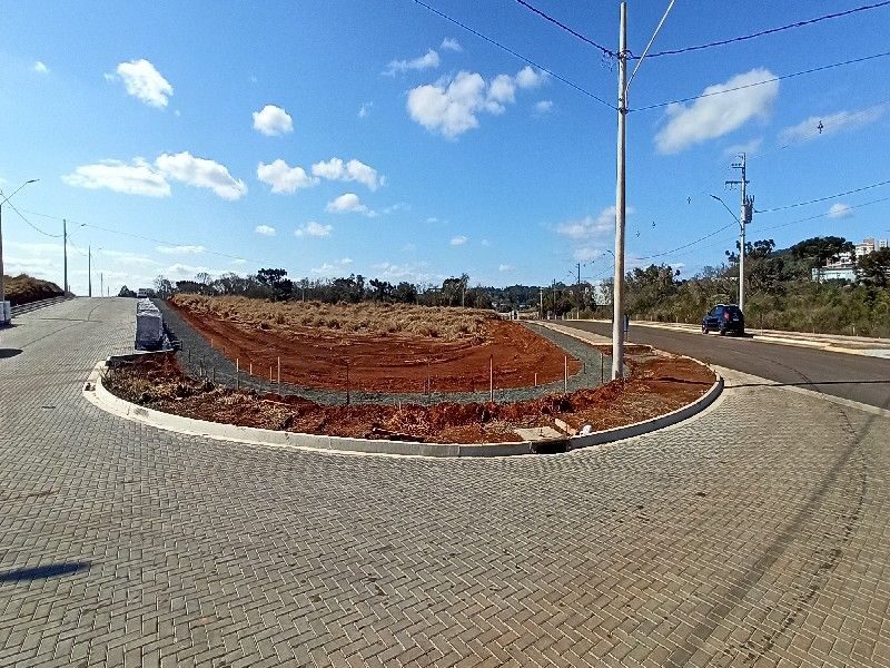 TERRENO - ÁGUA SANTA