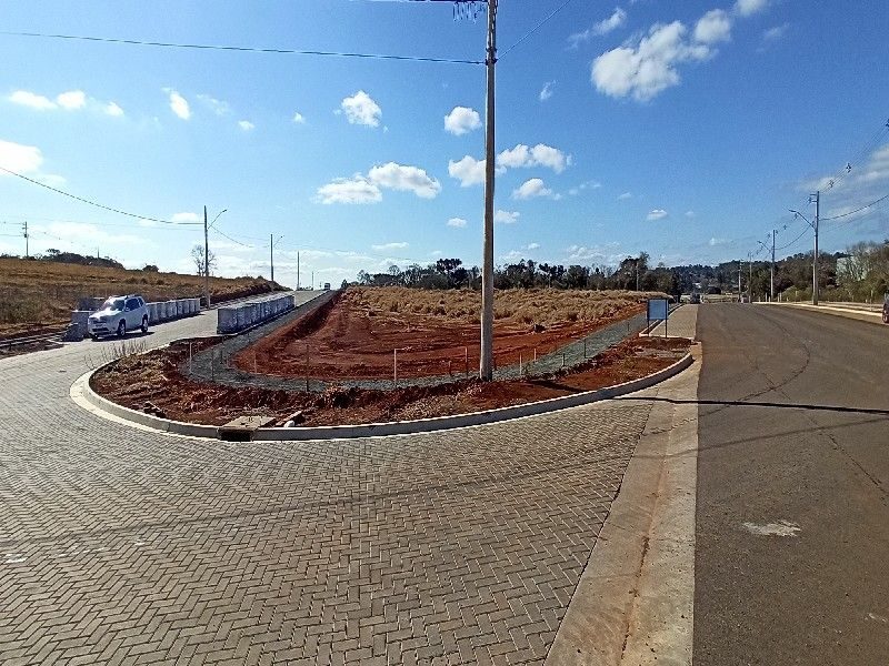 TERRENO - ÁGUA SANTA 4