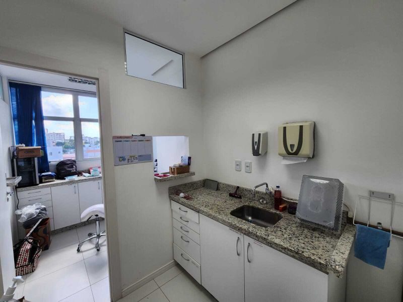 SALA COMERCIAL - CENTRO 9