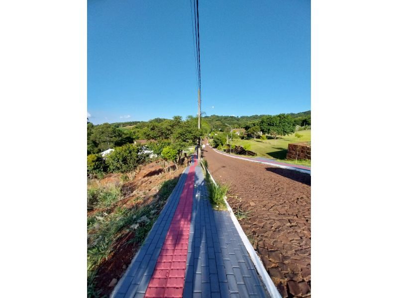 TERRENO EM CONDOMÍNIO FECHADO - INTERIOR 3