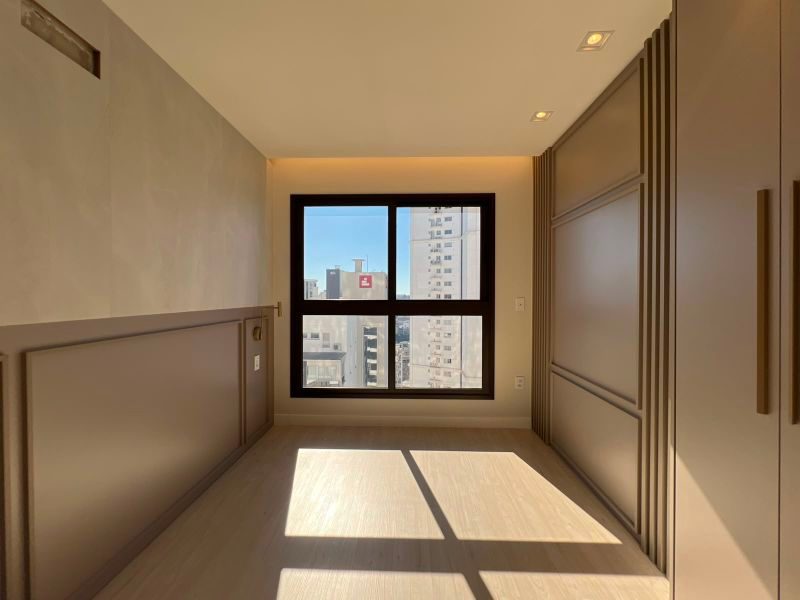 APARTAMENTO - CENTRO 21