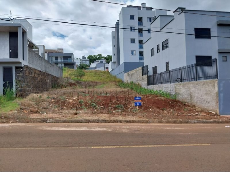 TERRENO - JARDIM EUROPA