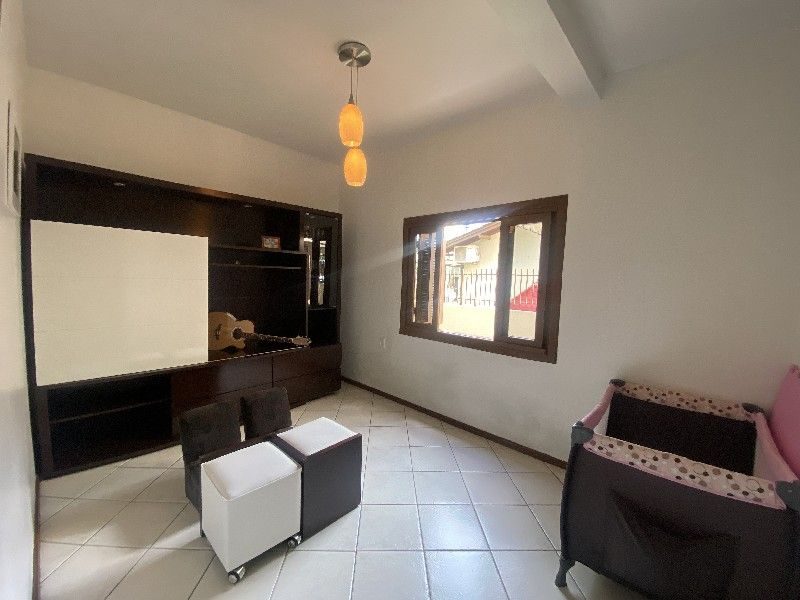 CASA - JARDIM ITÁLIA 3