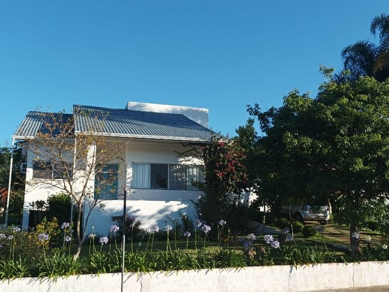 CASA EM CONDOMÍNIO FECHADO - ESPELHO DAS ÁGUAS