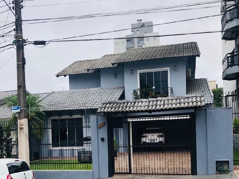 CASA - JARDIM ITÁLIA
