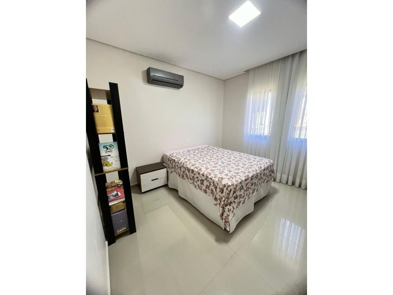 CASA EM CONDOMÍNIO FECHADO - ESPELHO DAS ÁGUAS 14
