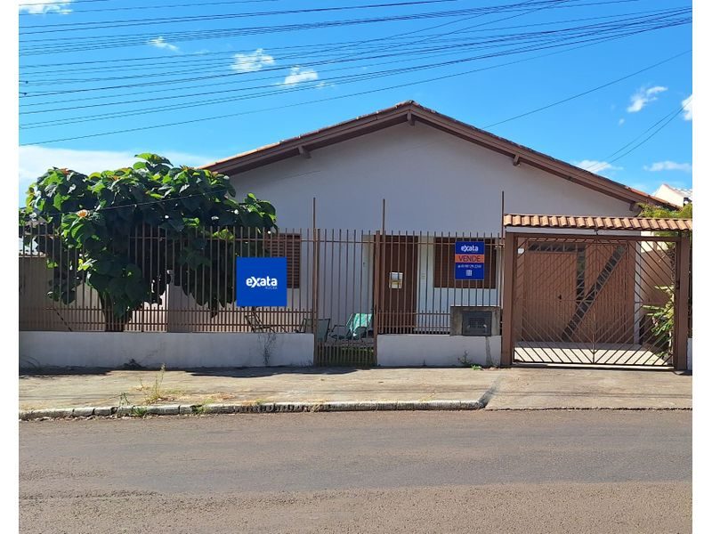 CASA - QUEDAS DO PALMITAL