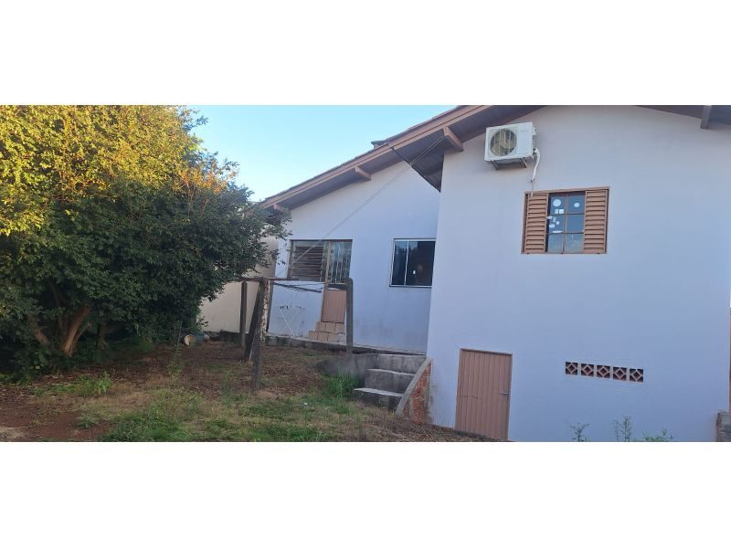 CASA - QUEDAS DO PALMITAL 9