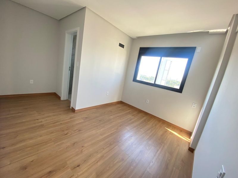APARTAMENTO - PRESIDENTE MÉDICI 11