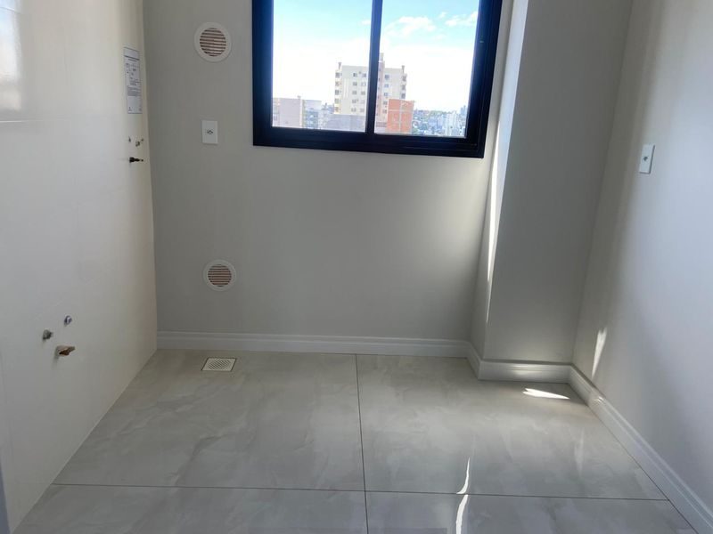 APARTAMENTO - PRESIDENTE MÉDICI 12