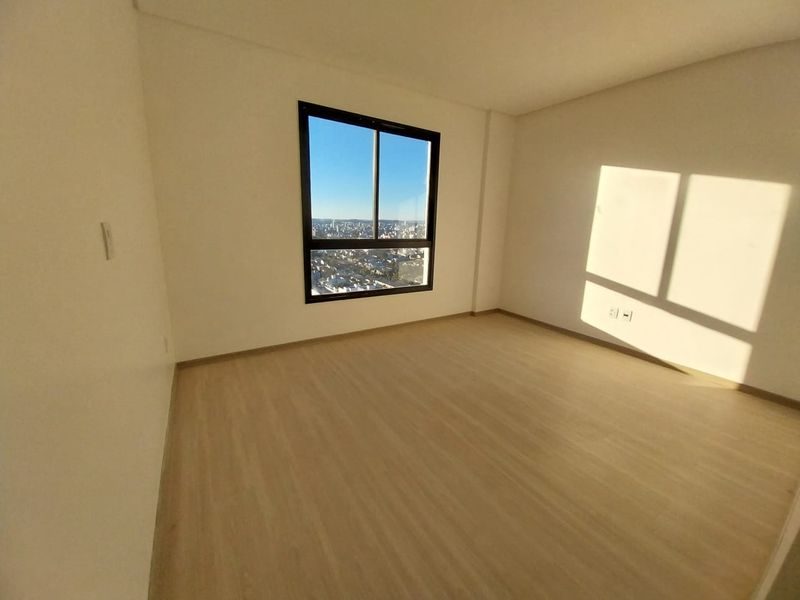 APARTAMENTO - UNIVERSITÁRIO 8