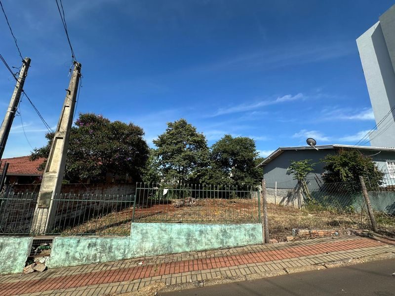 TERRENO - JARDIM ITÁLIA