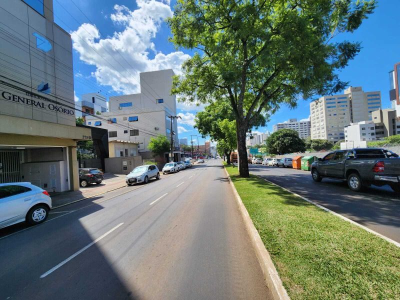 SALA COMERCIAL - CENTRO 13