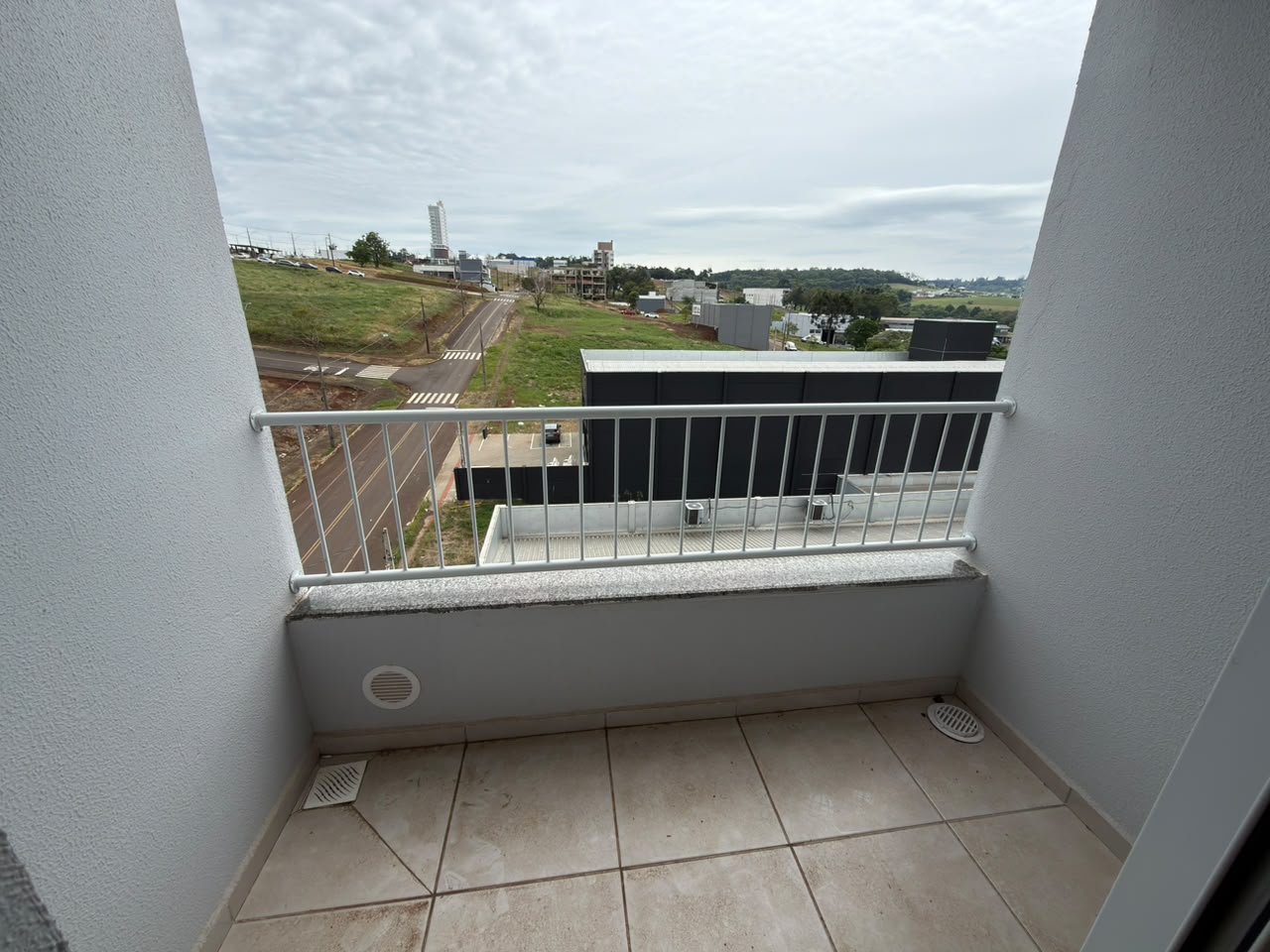 APARTAMENTO À VENDA NO BAIRRO BOM RETIRO-CHAPECÓ SC 5