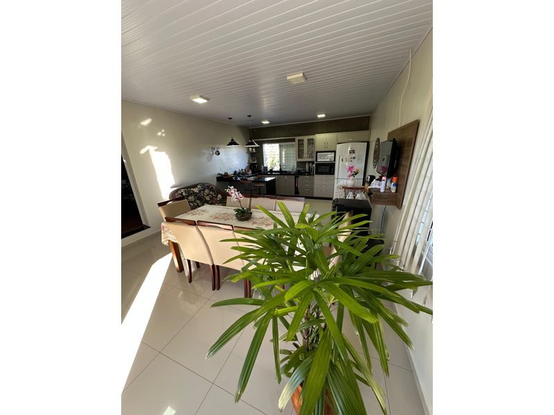 CASA - QUEDAS DO PALMITAL 6