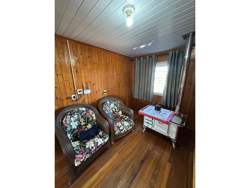 CASA - QUEDAS DO PALMITAL 8