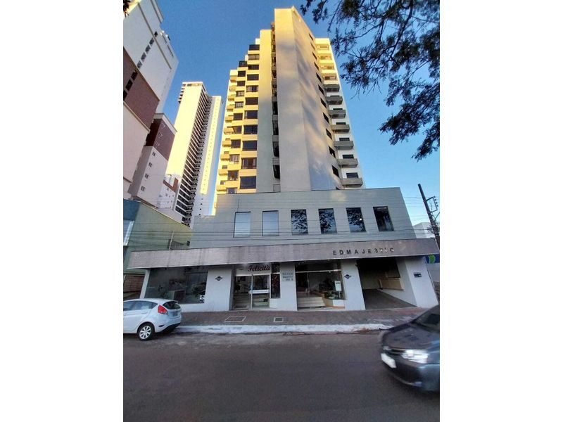APARTAMENTO - CENTRO