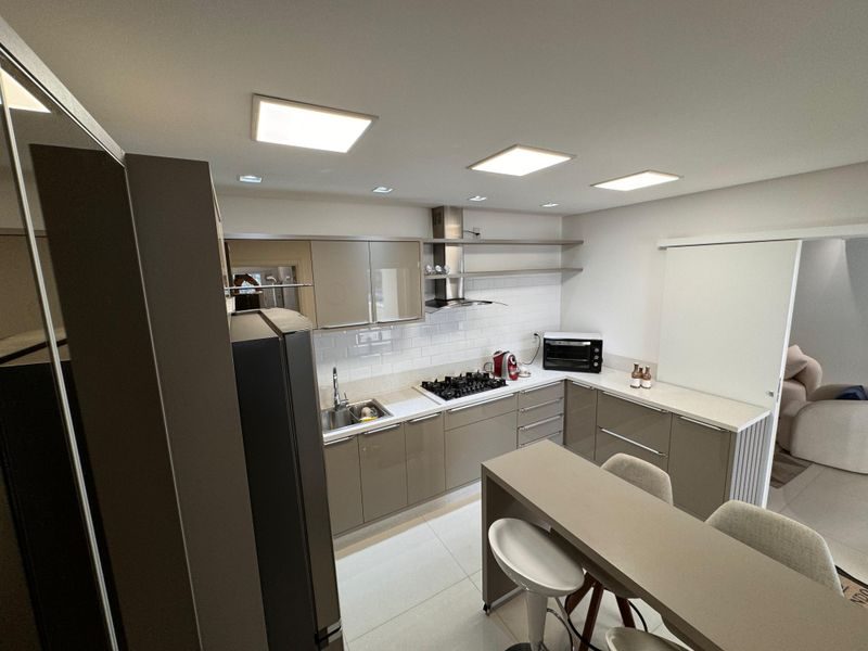 APARTAMENTO - PRESIDENTE MÉDICI 8
