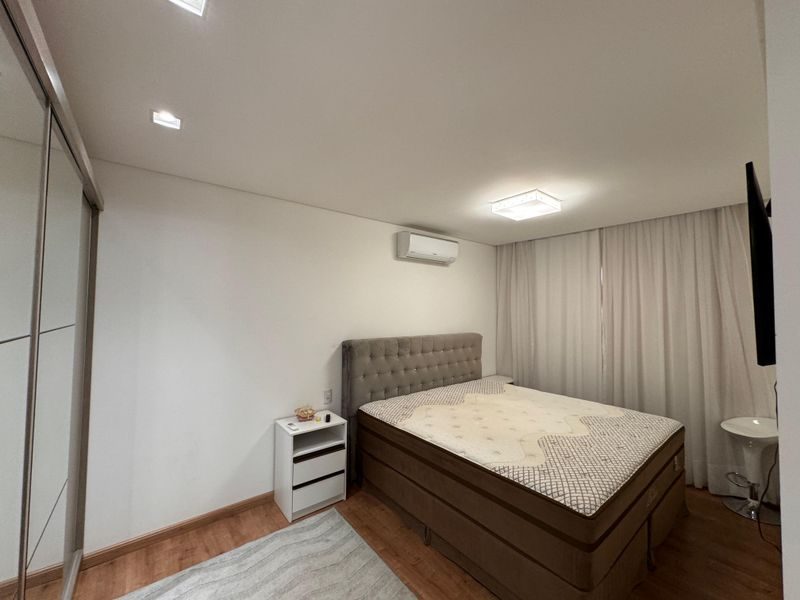 APARTAMENTO - PRESIDENTE MÉDICI 15