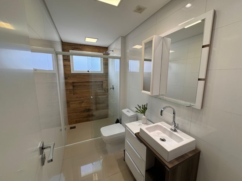 APARTAMENTO - PRESIDENTE MÉDICI 19
