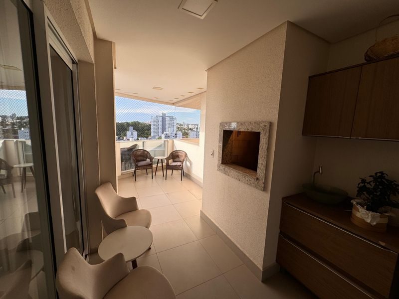 APARTAMENTO - PRESIDENTE MÉDICI 30