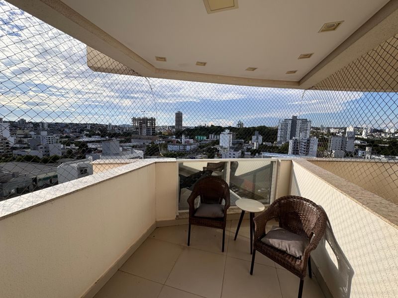 APARTAMENTO - PRESIDENTE MÉDICI 32